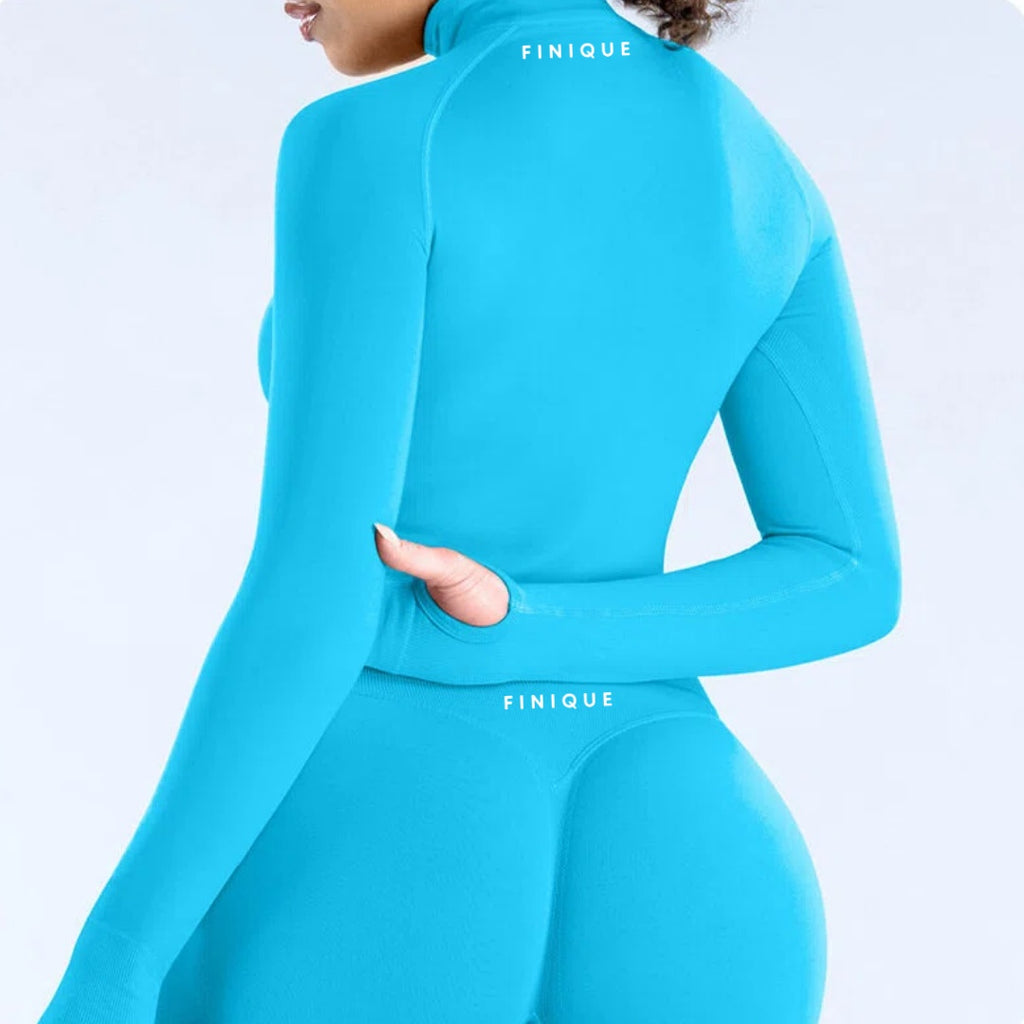 Sleek Motion – Long Sleeve Zip Light Blue
