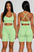 FINIQUE Sculpt Scrunch Seamless Set Light Green